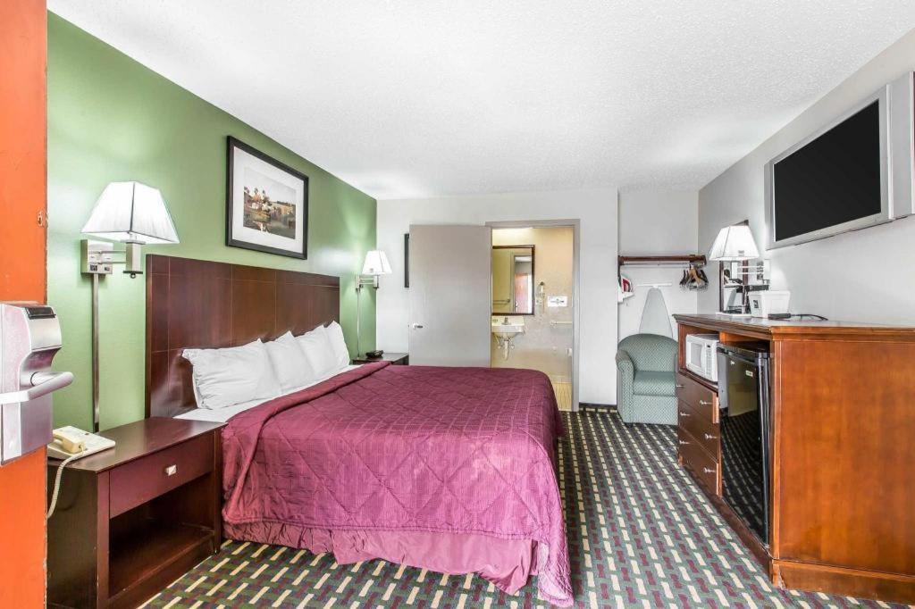 Hotel Quality Homewood I-65