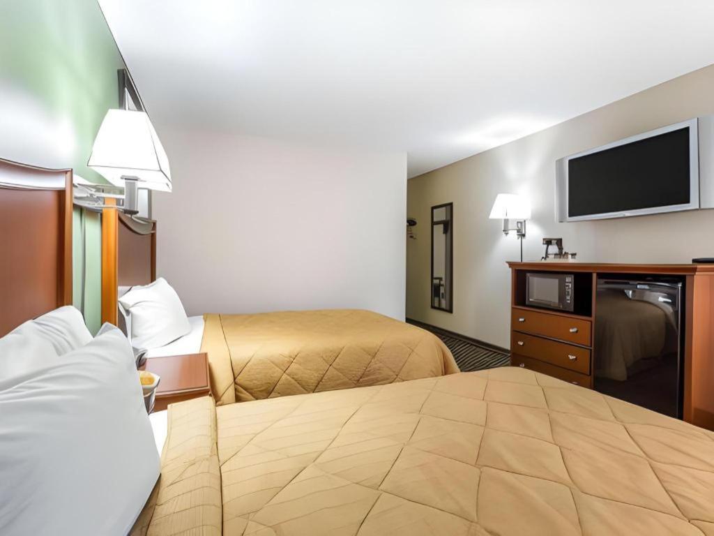 Hotel Quality Homewood I-65 2*